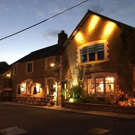 Hotel The Barrington Boar Ilminster Zewnętrze zdjęcie
